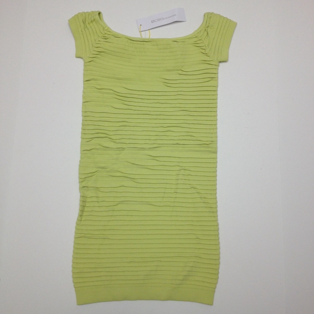 BCBGeneration OFF SHOULDER DRESS TEXTURED BODYCON - Picture 4 of 7